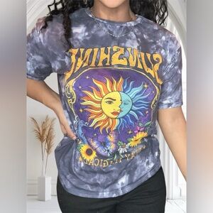 Tie-Dye Sun & Moon Graphic T-Shirt | Celestial Boho Top | Size L